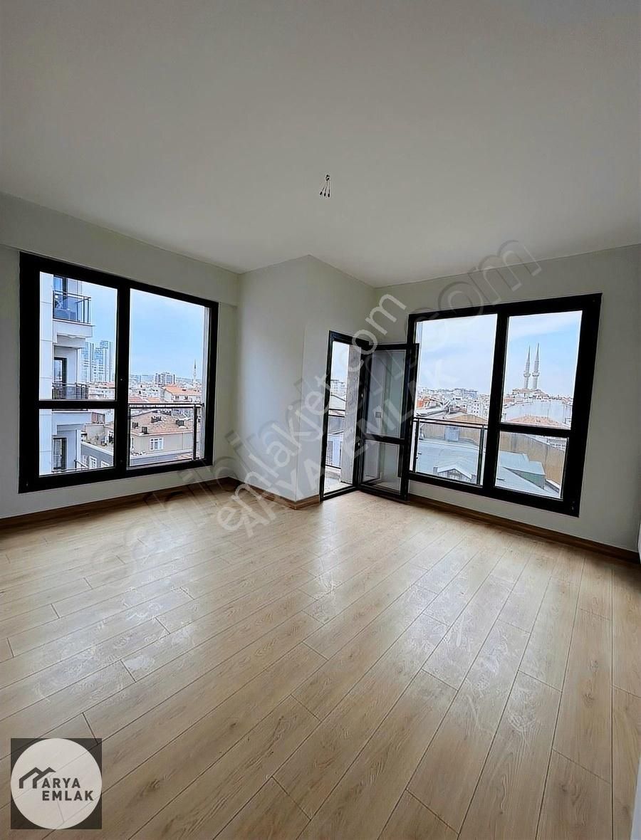 Arya Emlaktan Telsiz Tokide Satılık 2+1 Deniz Manzaralı Daire