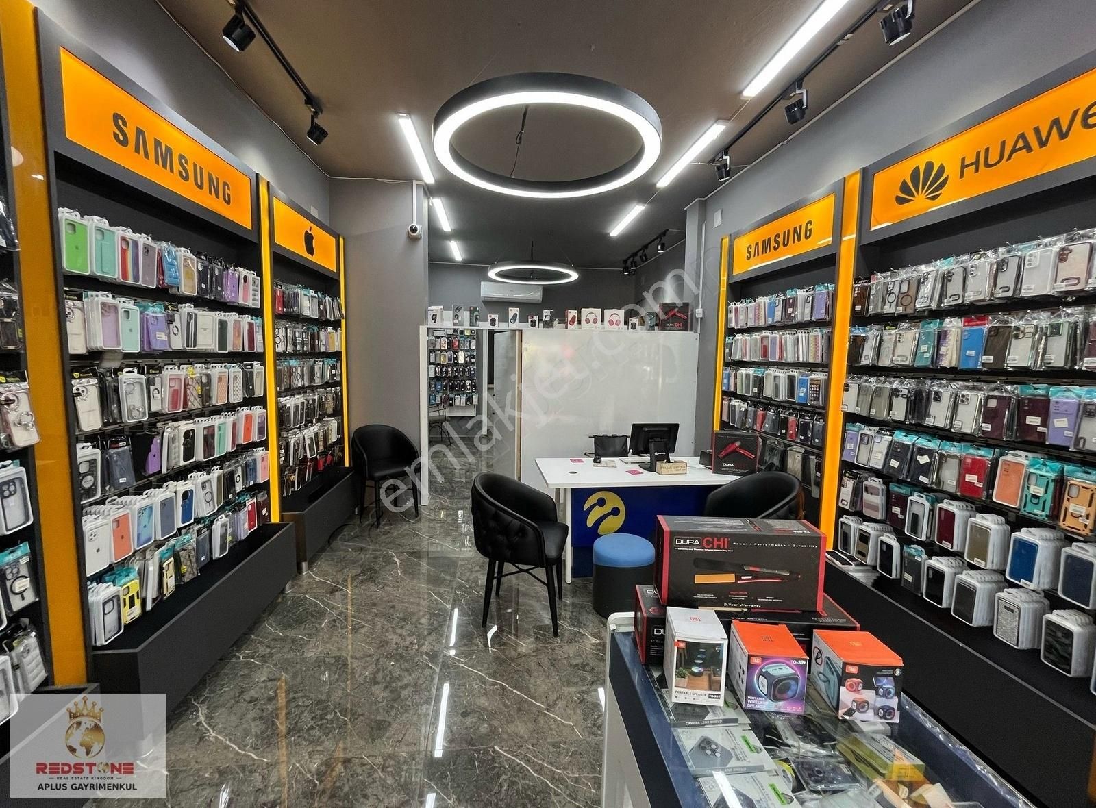A Plus'dan Dershaneler Caddesinde Satılık 50m2 Dükkan