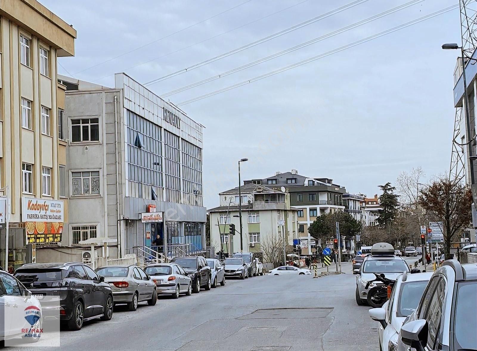 Ashill'den Süper Lokasyonda Yatırım İçin Fırsat Satılık Ofis
