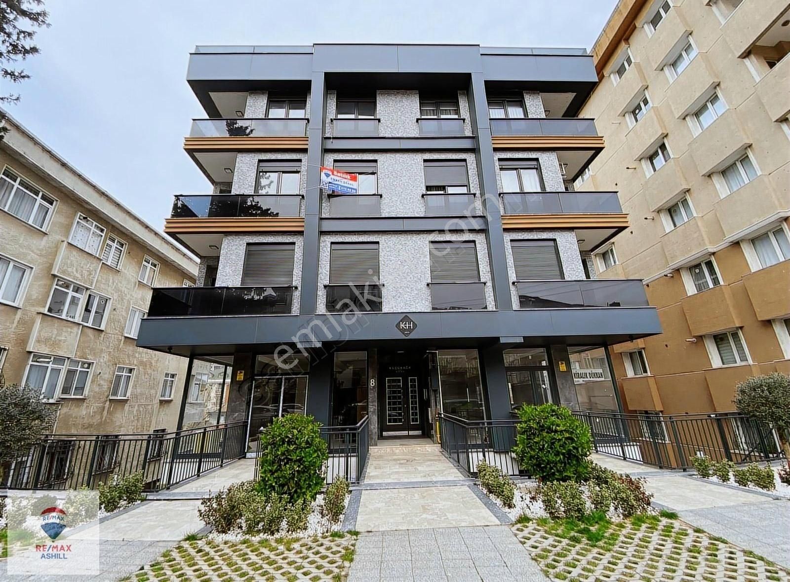 Ashill'den Metroya Yakın,kapalı Otoparklı Sıfır 4+1 Lüks Dubleks