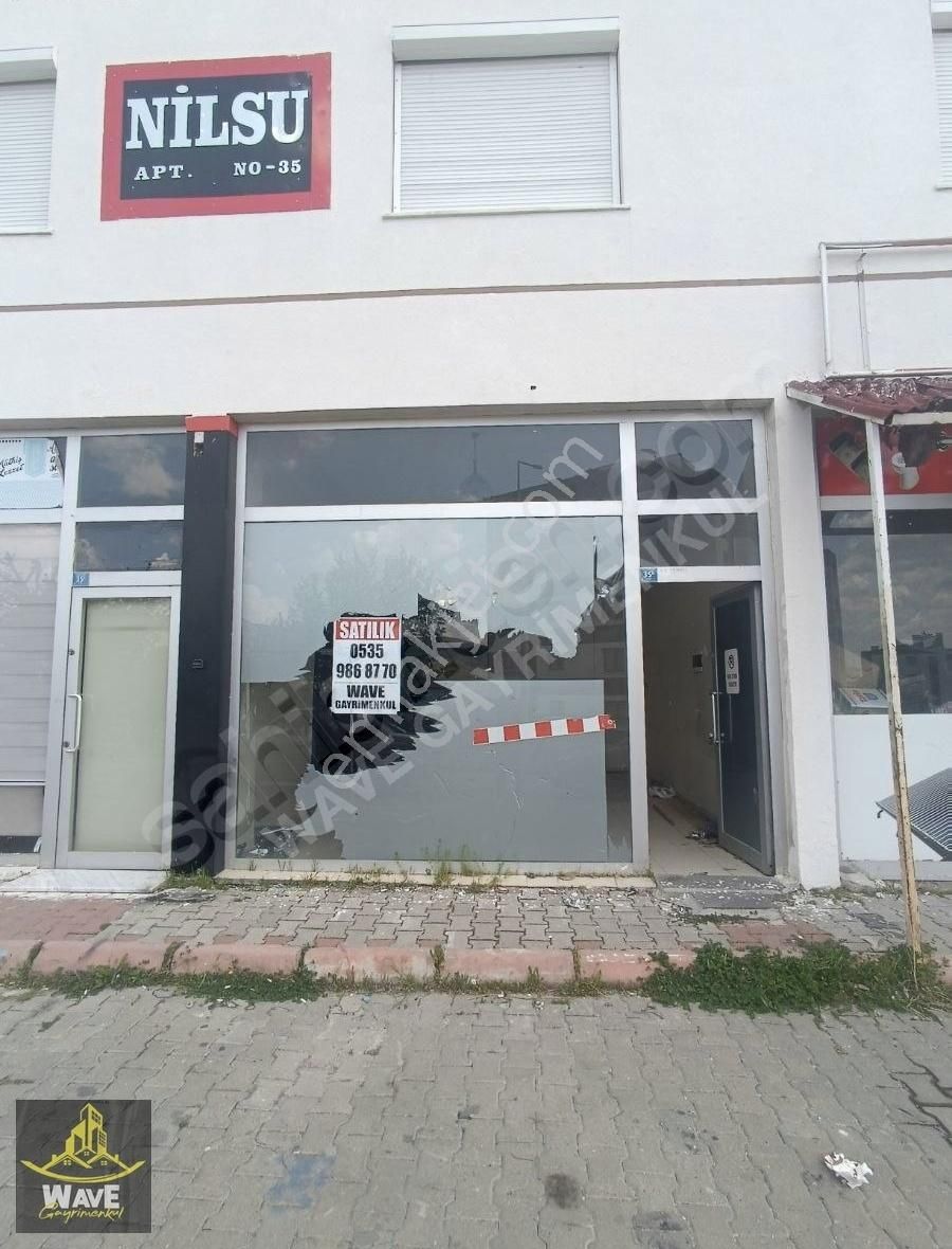 Wave Gayrimenkul'den G.emir Mah.60 M2 Satılık Dükkan...