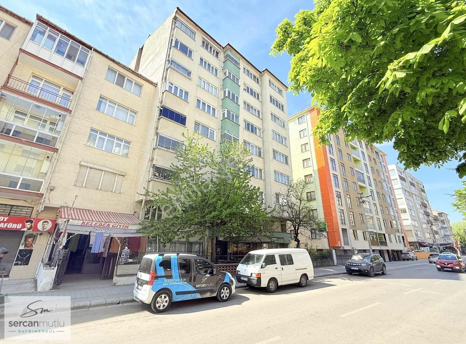 Sercan Mutlu'dan Ulus Caddesi Üzeri Satılık 3+1 Daire !!!