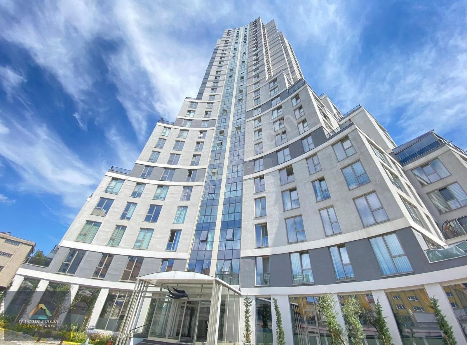 Yaşam'dan Kartal 101 Residence Da Boş 1+1 Satılık Daire