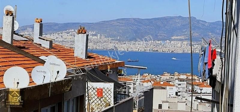 Yeşilyurt Filiz Caddesi Flamingo Heykeli Yakını Asansörlü 2+1