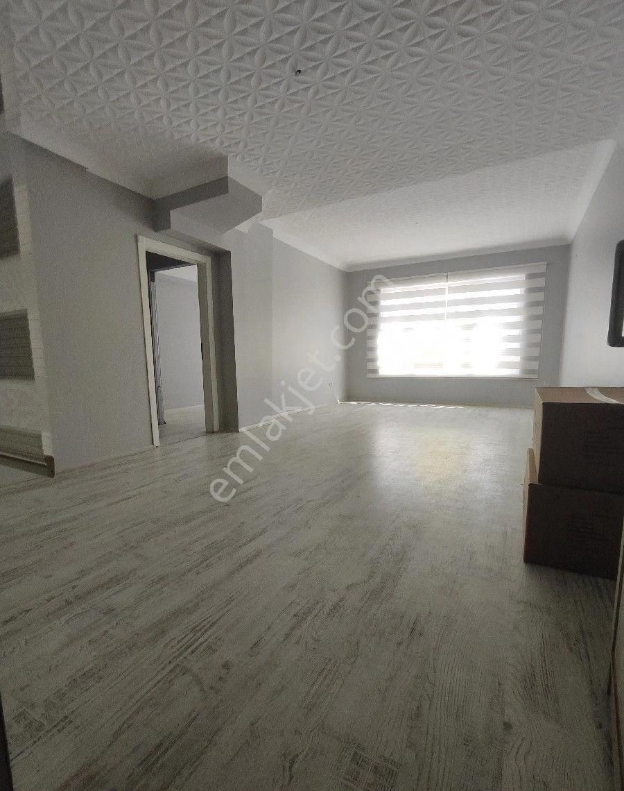 Polatlı Çarşı Camii Yakını 2 Adet Satılık Ofis Büro