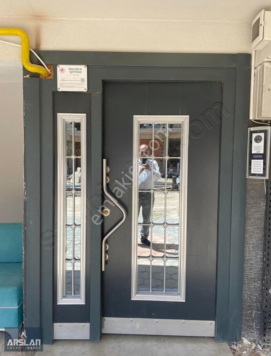 Bursa İnegöl Alanyurt Yeni Mah'de, 2+0,60m2, 3.kat,satılık Daire