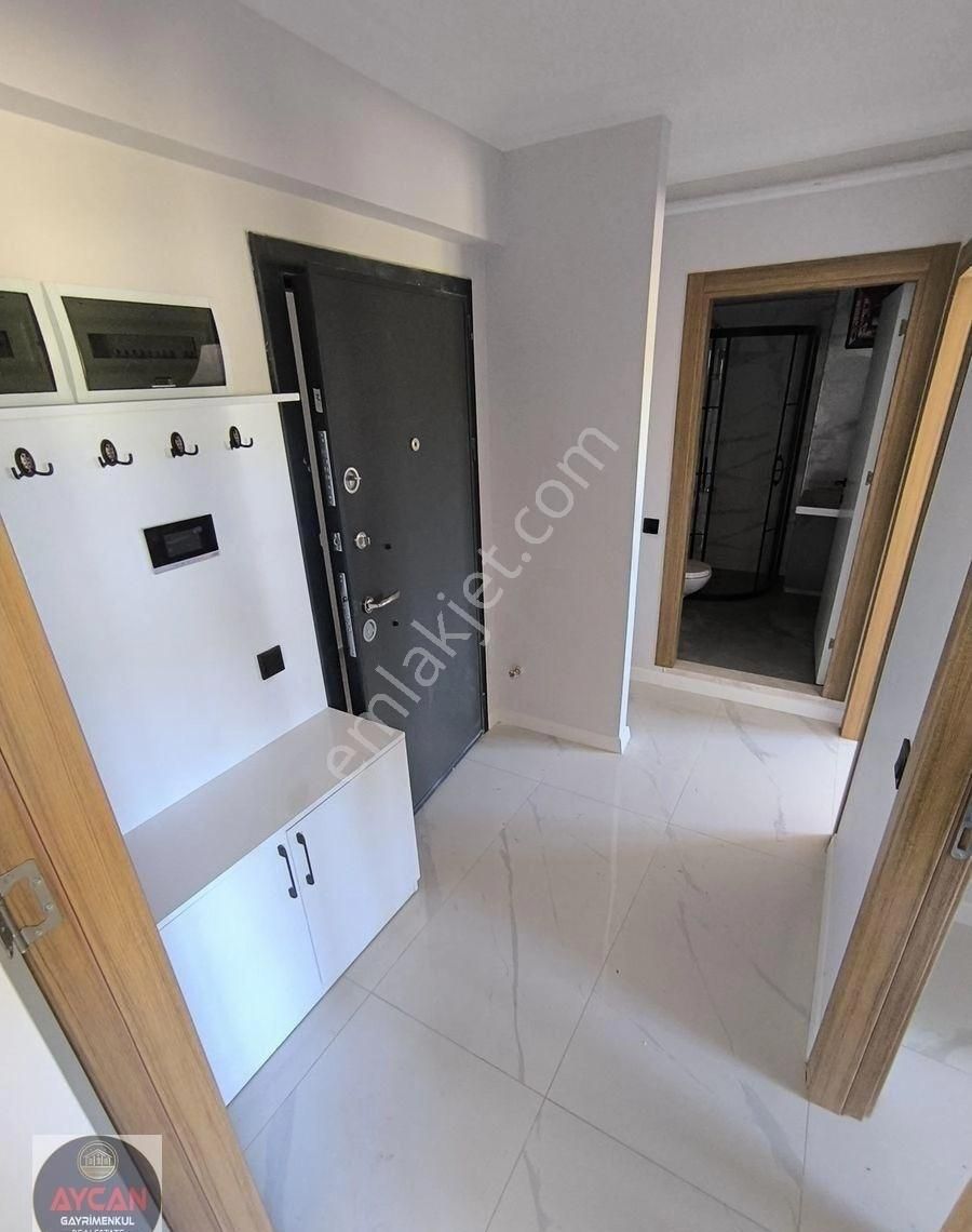 Aycan Gayrimenkulden Yenı Mahallede 1+1 Lüx Satılık Daire