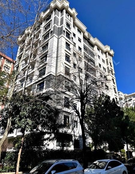 Erenköy'de Bağdat'a 10 Dk Mesafe Bahçeli Bina Satılık 125 M² 3+1