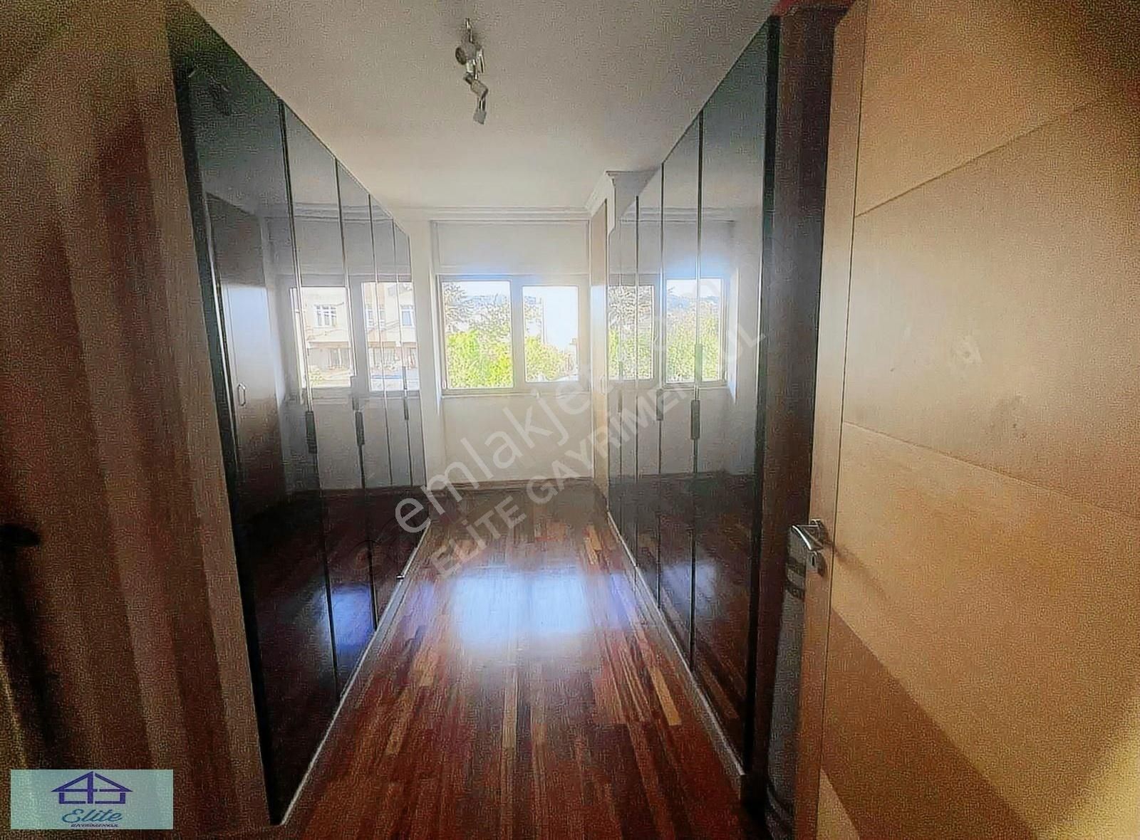 Elite'den Butik Sitede Boğaz Manzaralı Çatı Dubleksi - Görsel 27