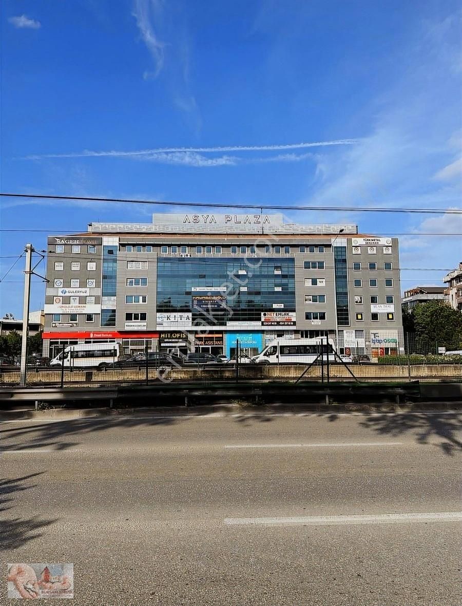 Mudanya Yoluna Cepheli Karaman Metro İstasyonu Karşısı Kiralık