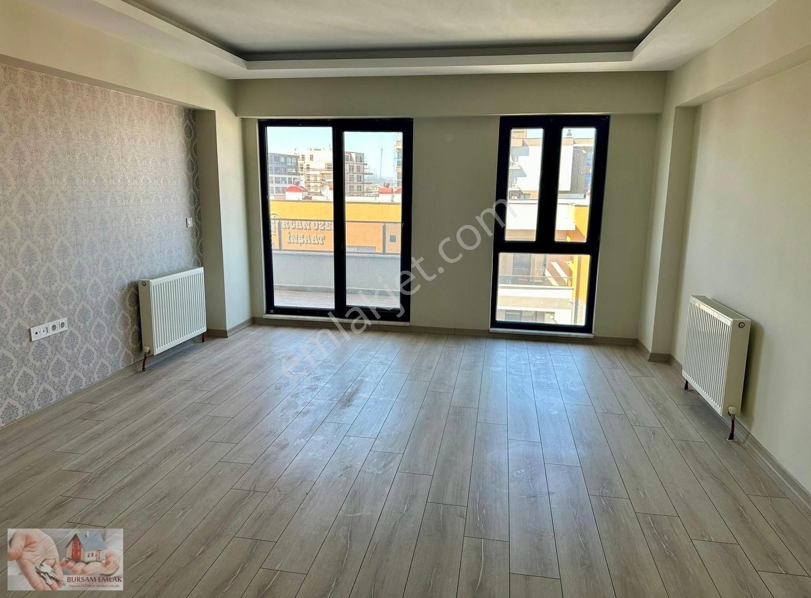 Fsm Bulvarında 3+1 130 M2 Kiralık Otoparklı Asansörlü Daire