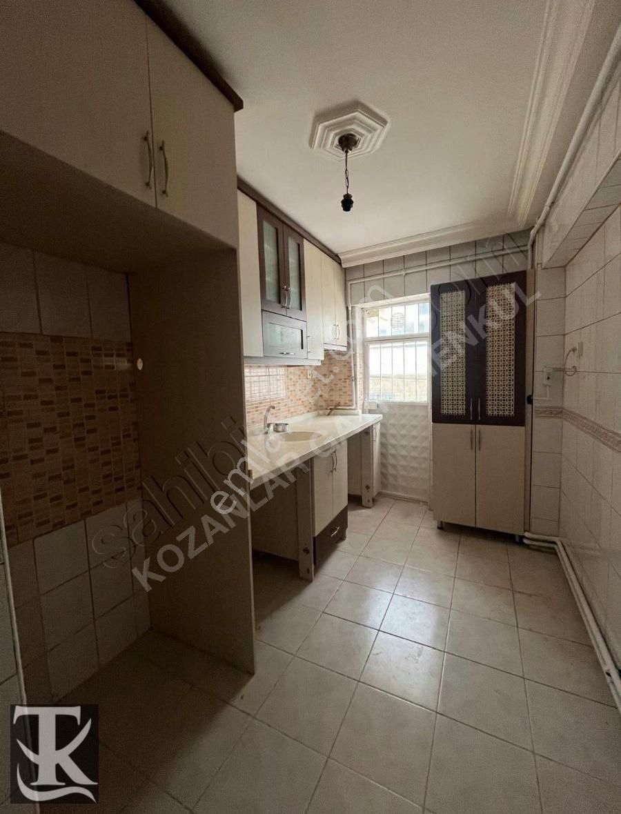 Kozanlar Gayrimenkul'den Hastane Yakını Kiralık Daire...