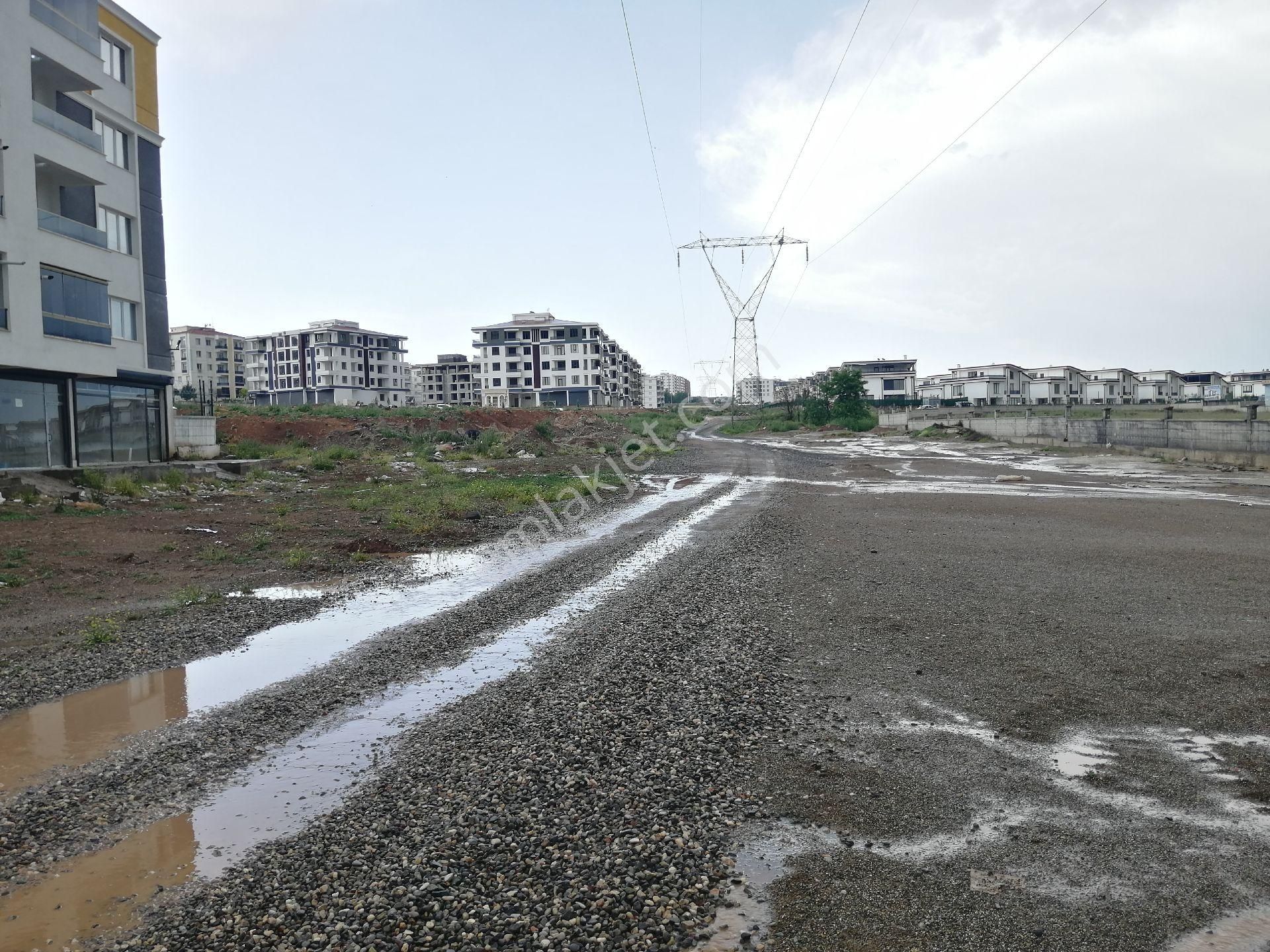 Cadde Üzeri Lokasyon! 30 M² Dükkan – 450 Evler Ve Yeni Villalar Karşısı
