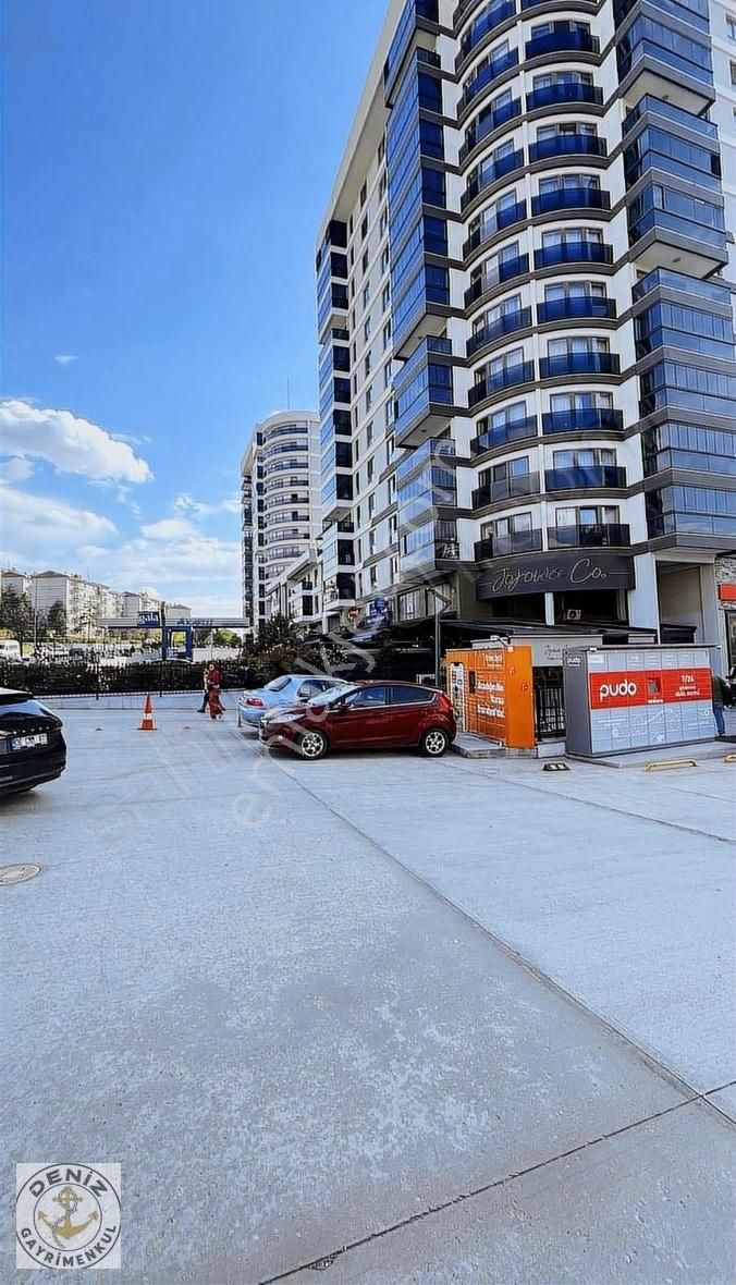 Galada E Tipi 2+1 Katda Cam Balkonlu Yapılı Daire