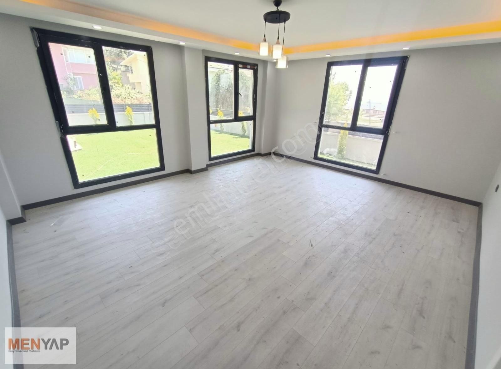 Marmara Ereğlisi Yeniçiftlikte 310 M2 Arsa İçinde Müstakil Villa - Görsel 15