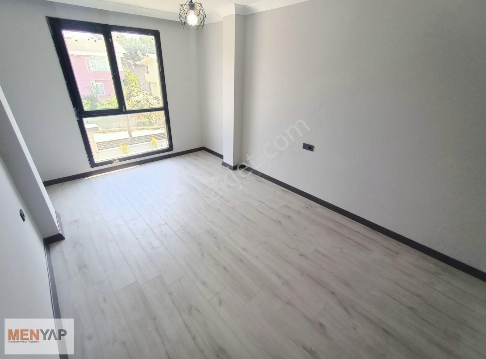 Marmara Ereğlisi Yeniçiftlikte 310 M2 Arsa İçinde Müstakil Villa - Görsel 10