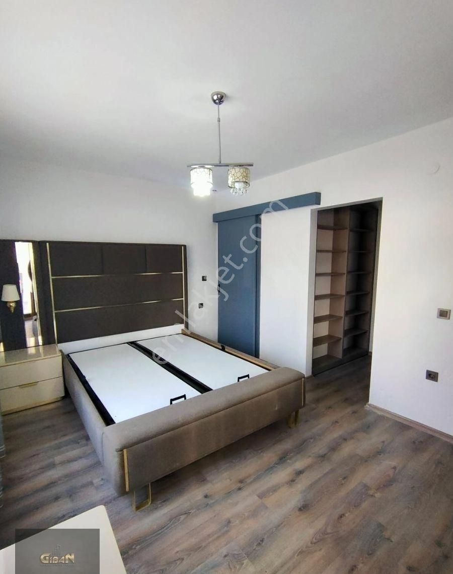 Pozitif Panorama'da 4+1 Manzaralı Geniş Ve Ferah Satılık Daire