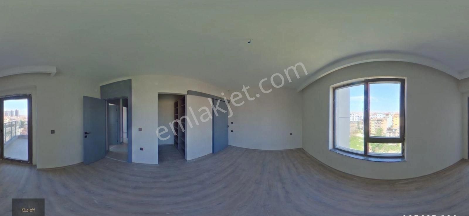 Pozitif Panorama'da 4+1 Manzaralı Geniş Ve Ferah Satılık Daire