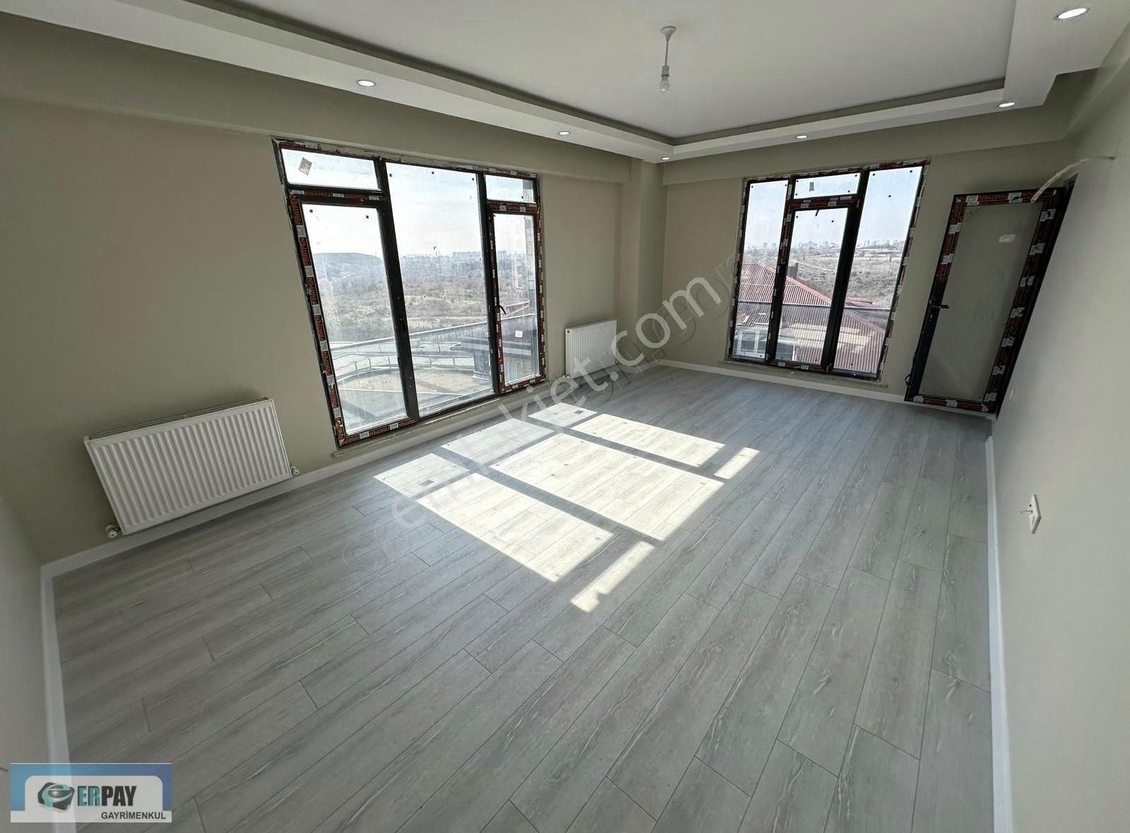 Erpay Rezidans'dan E.habibler Mah Site İçersinde 3+1 120m2