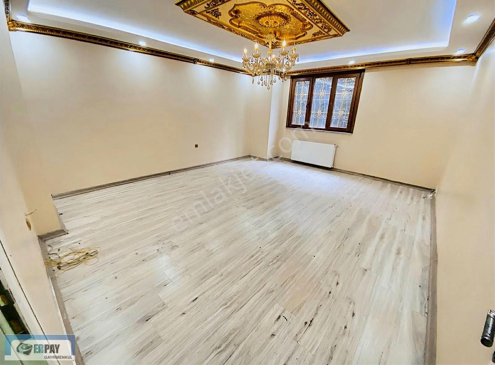 Erpay İnşaa'tan İ.paşa Mah. 3+1 130m² Asansörlü Bahçe Kat Daire