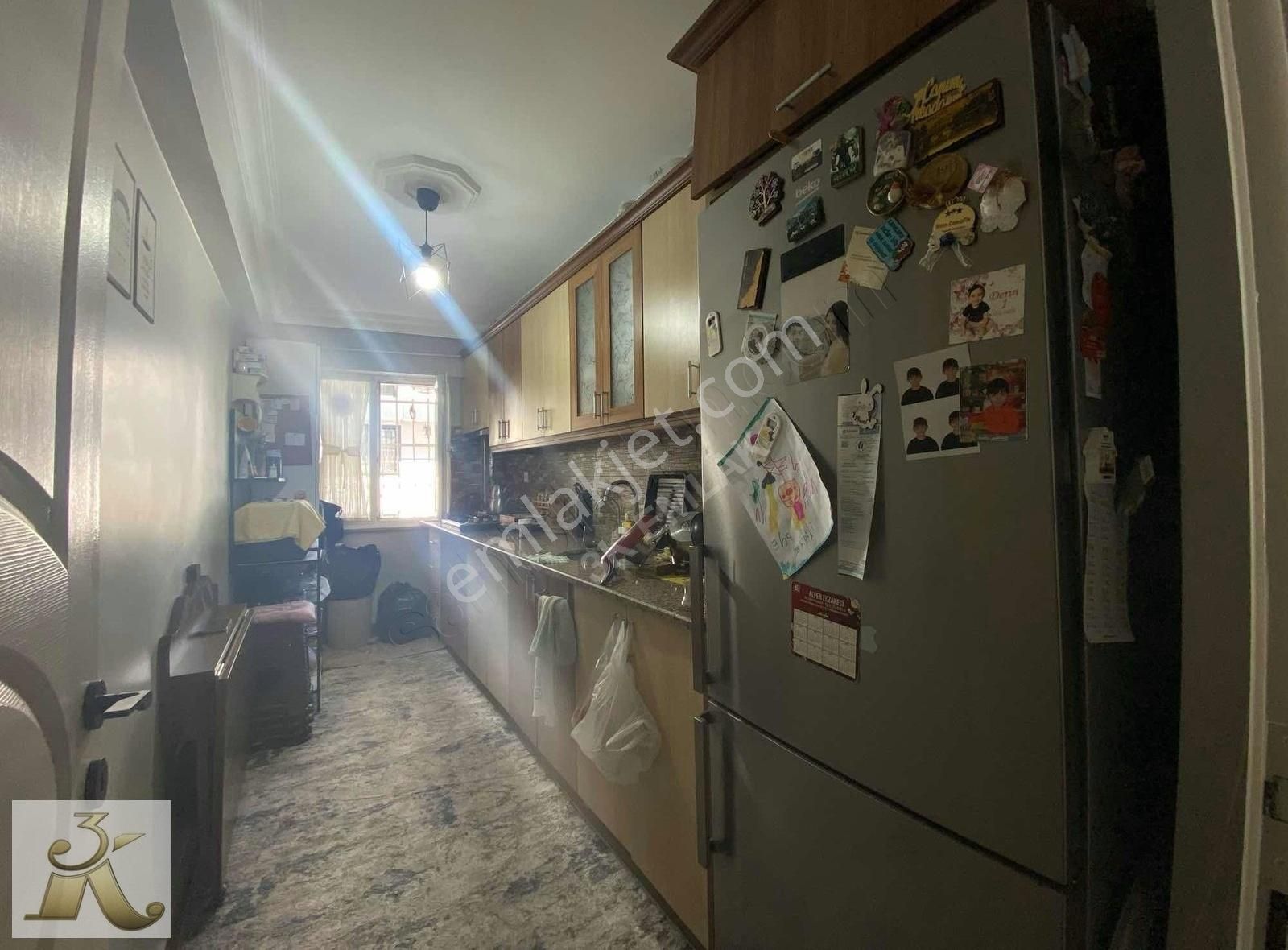 3k Emlak'tan Satılık 13 Yaşında 90 M2 Wc Banyo Ayrı