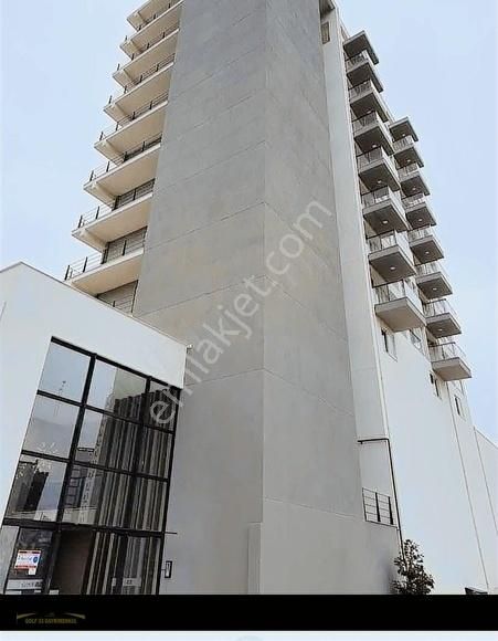 Tıp Fakültesi Üniversite 34. Cadde Civarı 1+1 Satılık