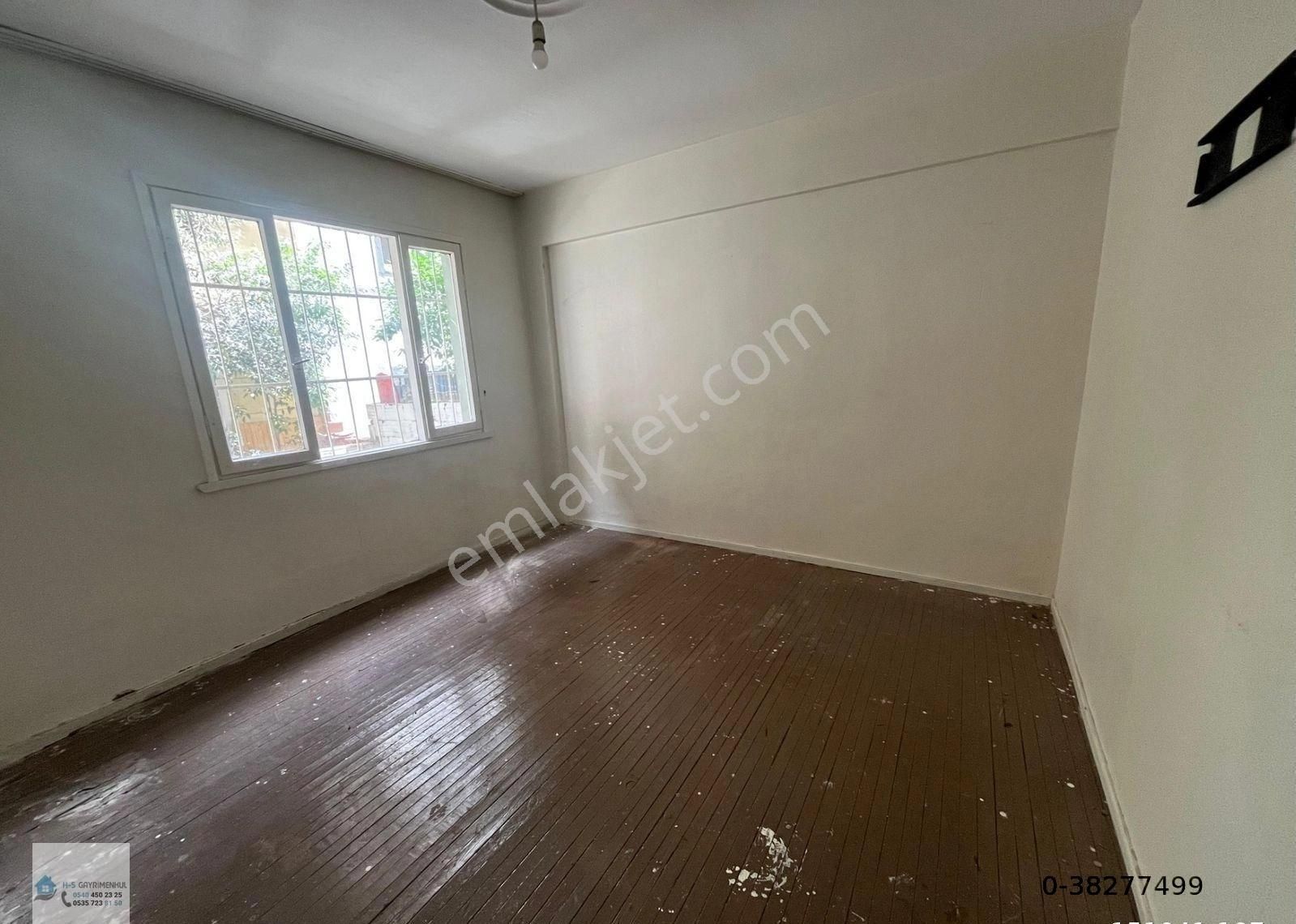 Uğur Mumcu Mahallesi’nde 2+1 Kiralık Daire – 100 M²