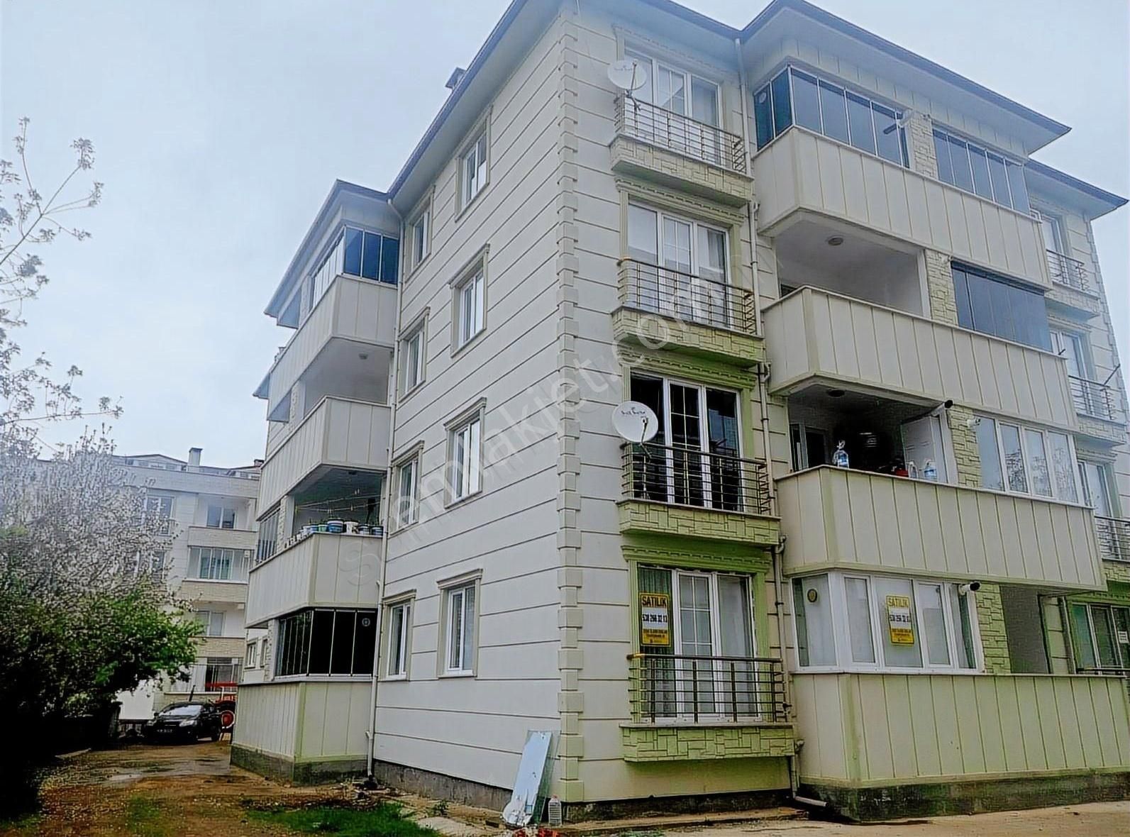 Çarşı Merkezde Satılık 2+1 Daire