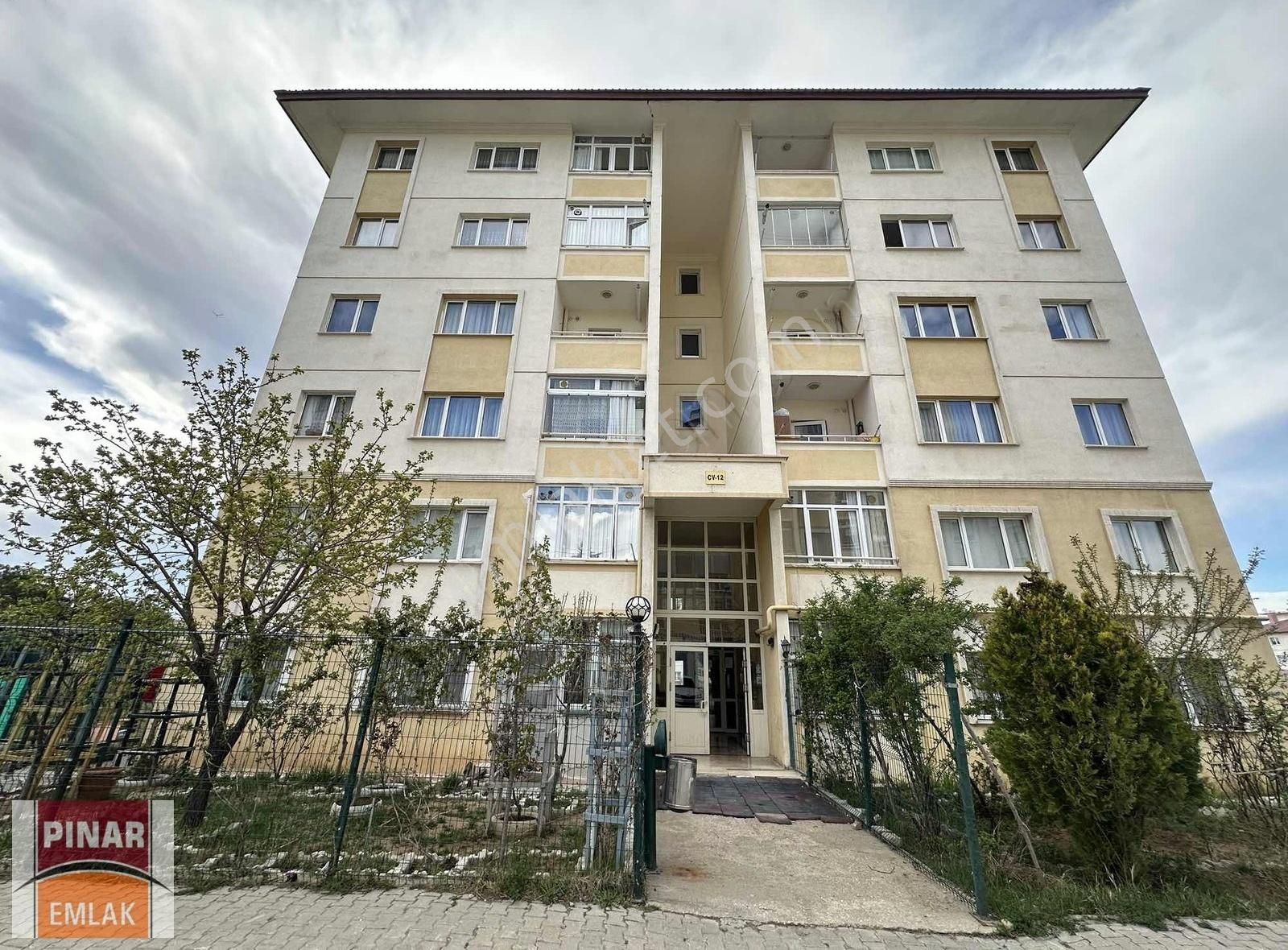Pınar Emlak' Tan Edremit Yeni Toki De Satılık 3+1 Daire