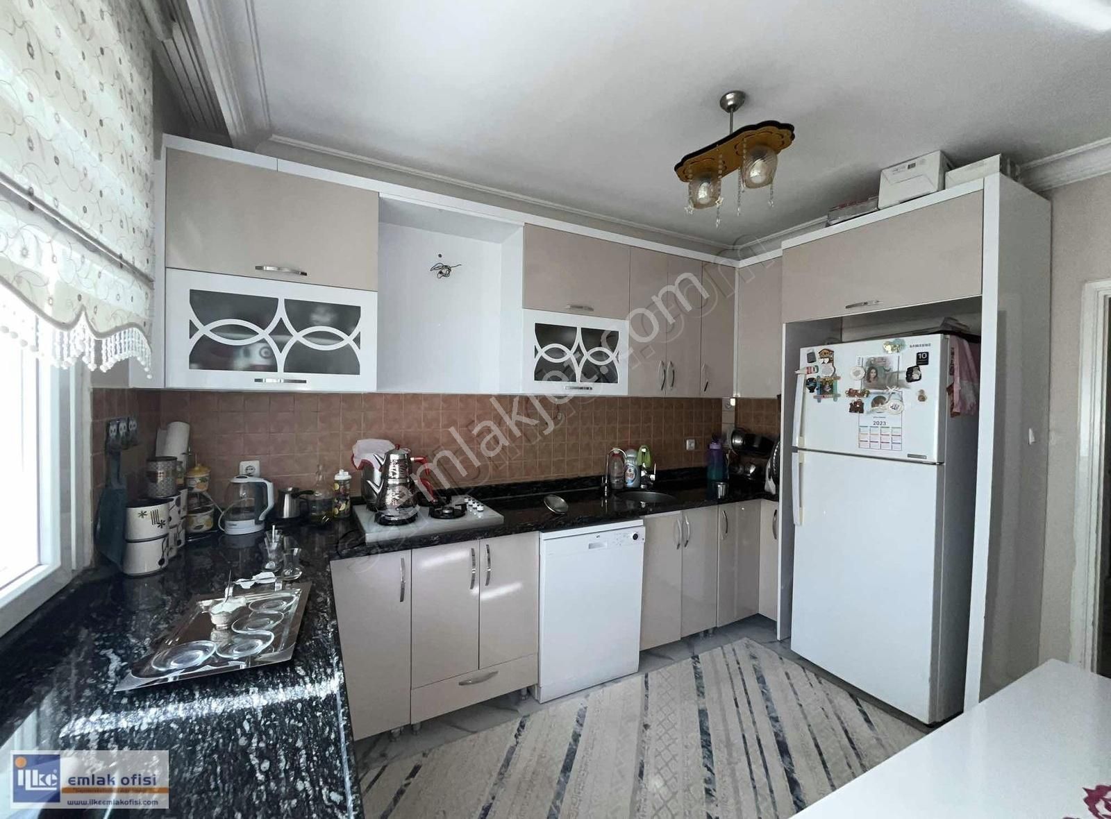 Menderes Mahallesi'nde Site İçerisinde Full Yapılı 3 + 1 Daire - Görsel 16