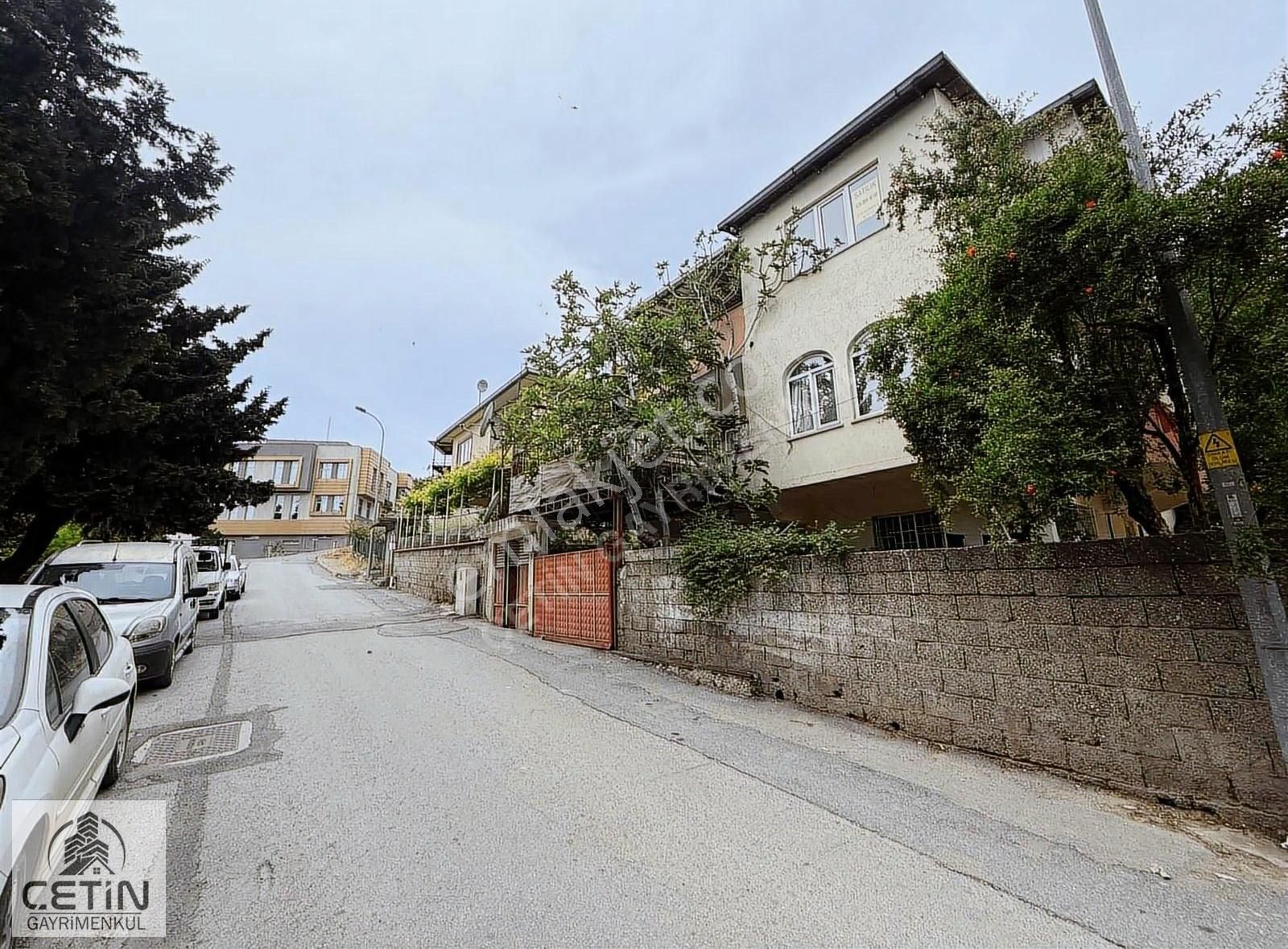 Çetin Gayrimenkul'den Orman Dairesi & Cuma Pazarı Civ 3+1 Ev