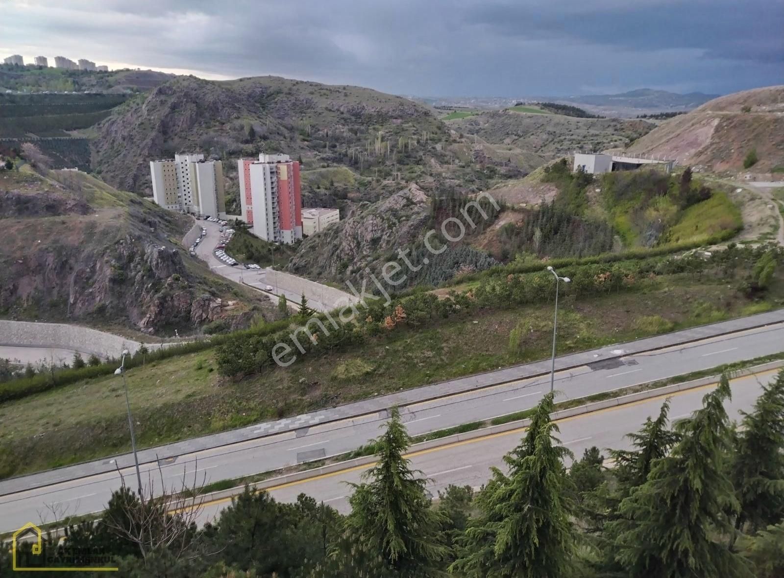 Kuzey Ankara 10 Ncu Etap Gözde Bloğu Merkezi Konumda 4+1