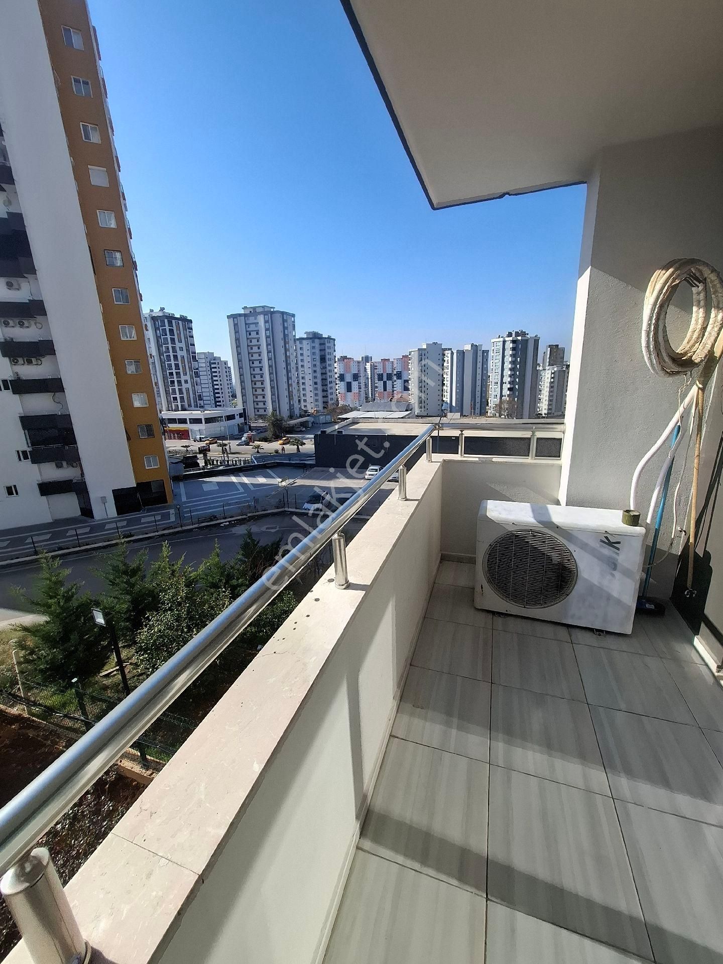 Sarıçam Eşyalı Kiralık Çarkıpare Shel Petrol Karşısı Geniş Kaçmaz Daire - Görsel 9