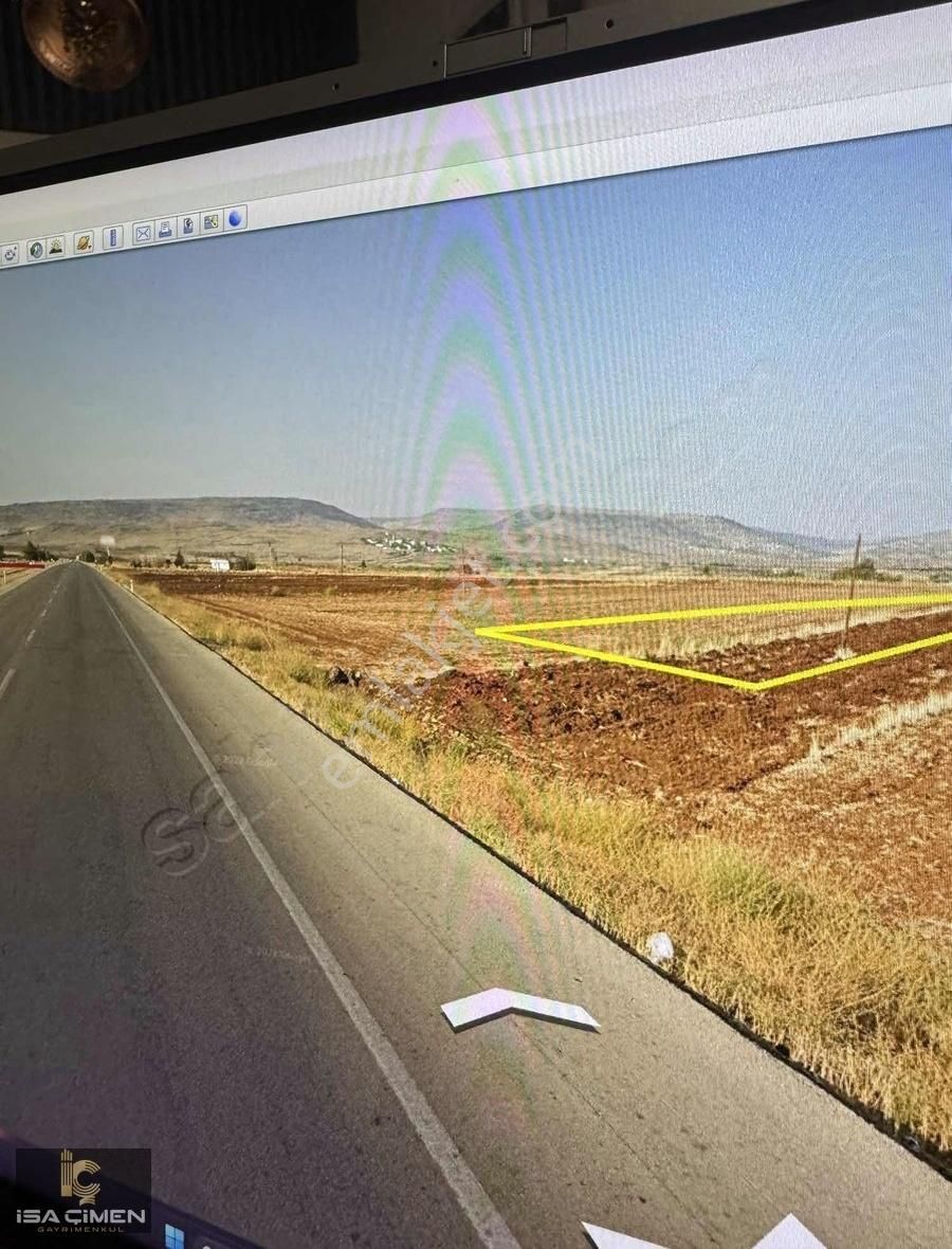 Kilis Merkez Çörten Mahallesin De Kilis G.antep Anayolu Üzeri