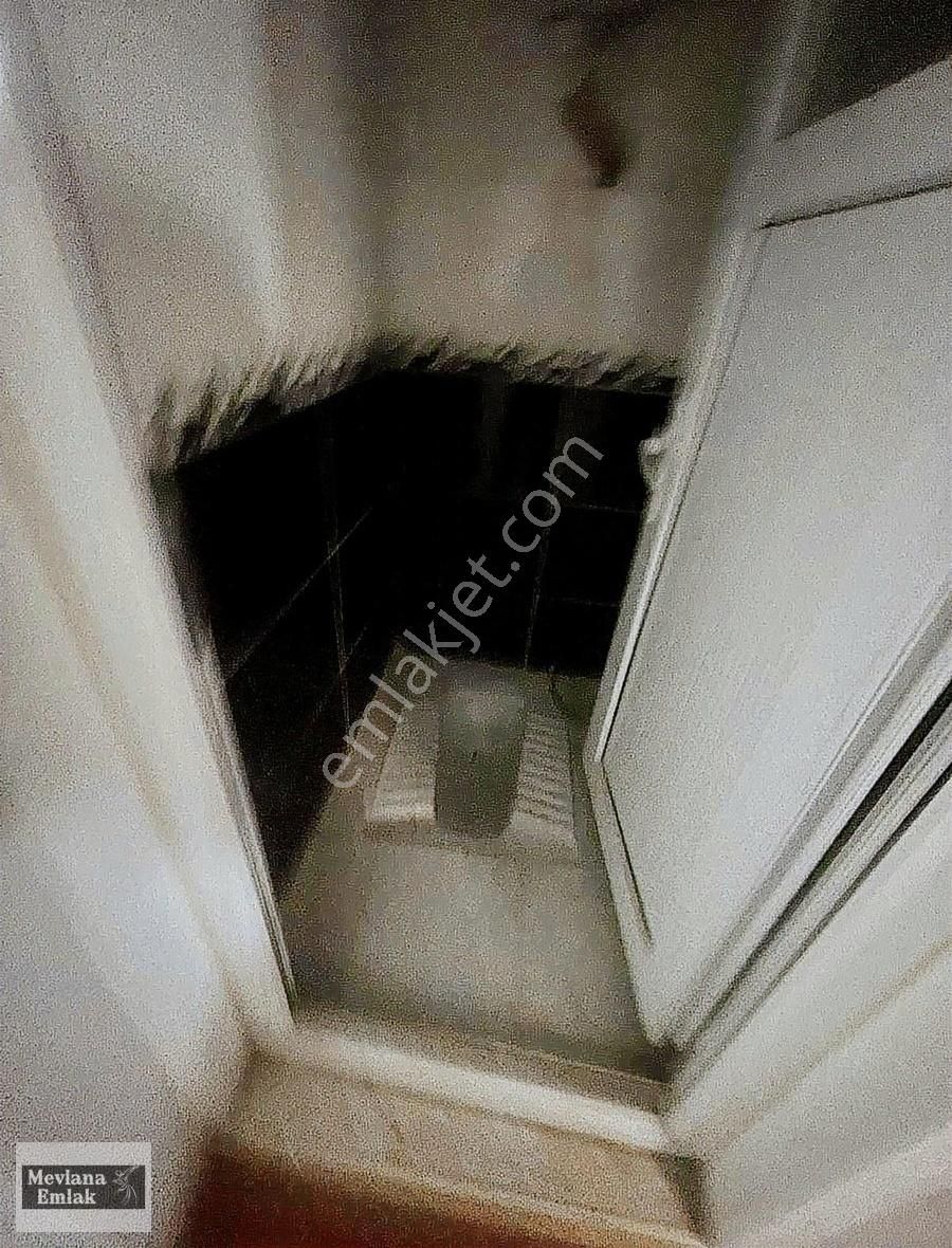Mevlana Emlaktan Yeşilpınar Mahallesinde Satılık 2+1 Daire