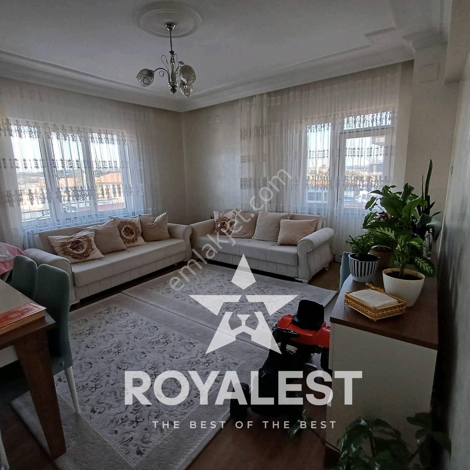 Royalest'ten Gazikent'te Bakımlı Geniş Fırsat Daire