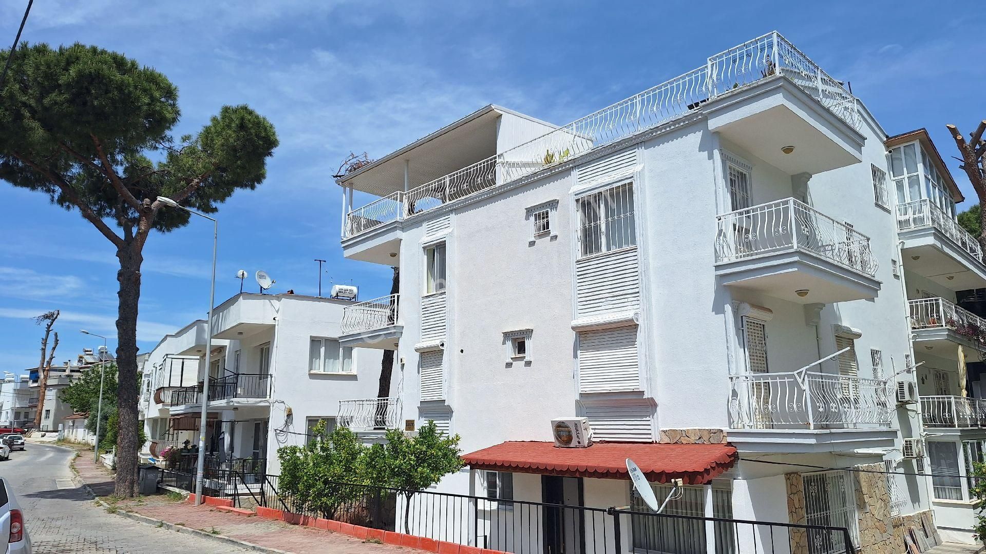 Didim Satılık Çamlıkta Denize 50m Mesafede 2+1 Arakat Yazlık Daire