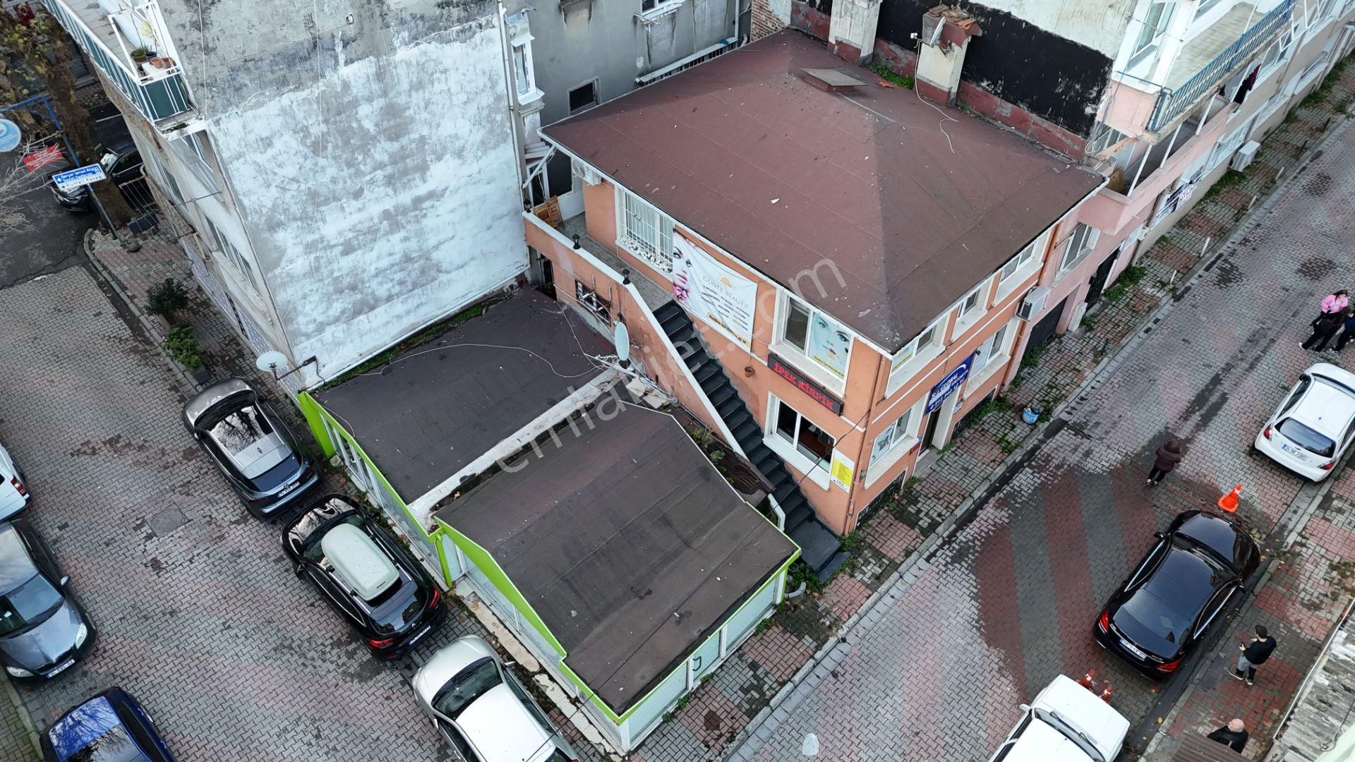 Sarıyer Merkez'de Köşe Konumlu Dükkan Ve 3 Daireli Komple Bina - Görsel 3