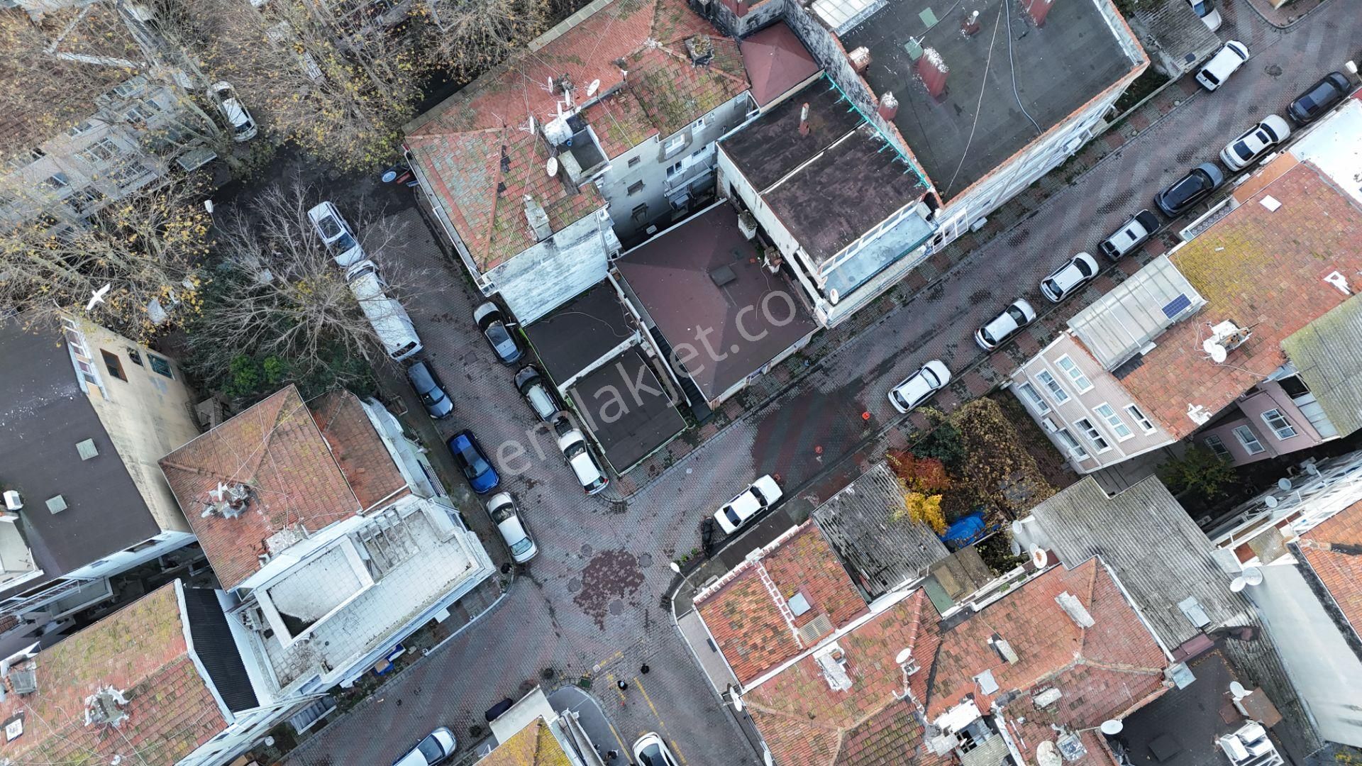 Sarıyer Merkez'de Köşe Konumlu Dükkan Ve 3 Daireli Komple Bina - Görsel 18