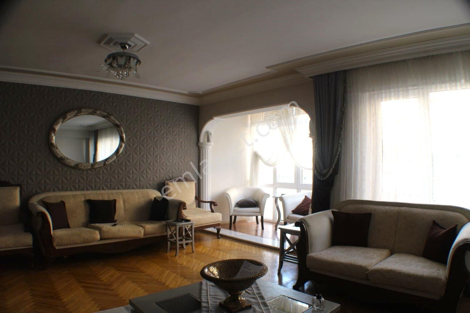 Bursa Yıldırım Namazgah Çobanbey Caddesinde 3+1 120 M2 Asansörlü Daire Satılık