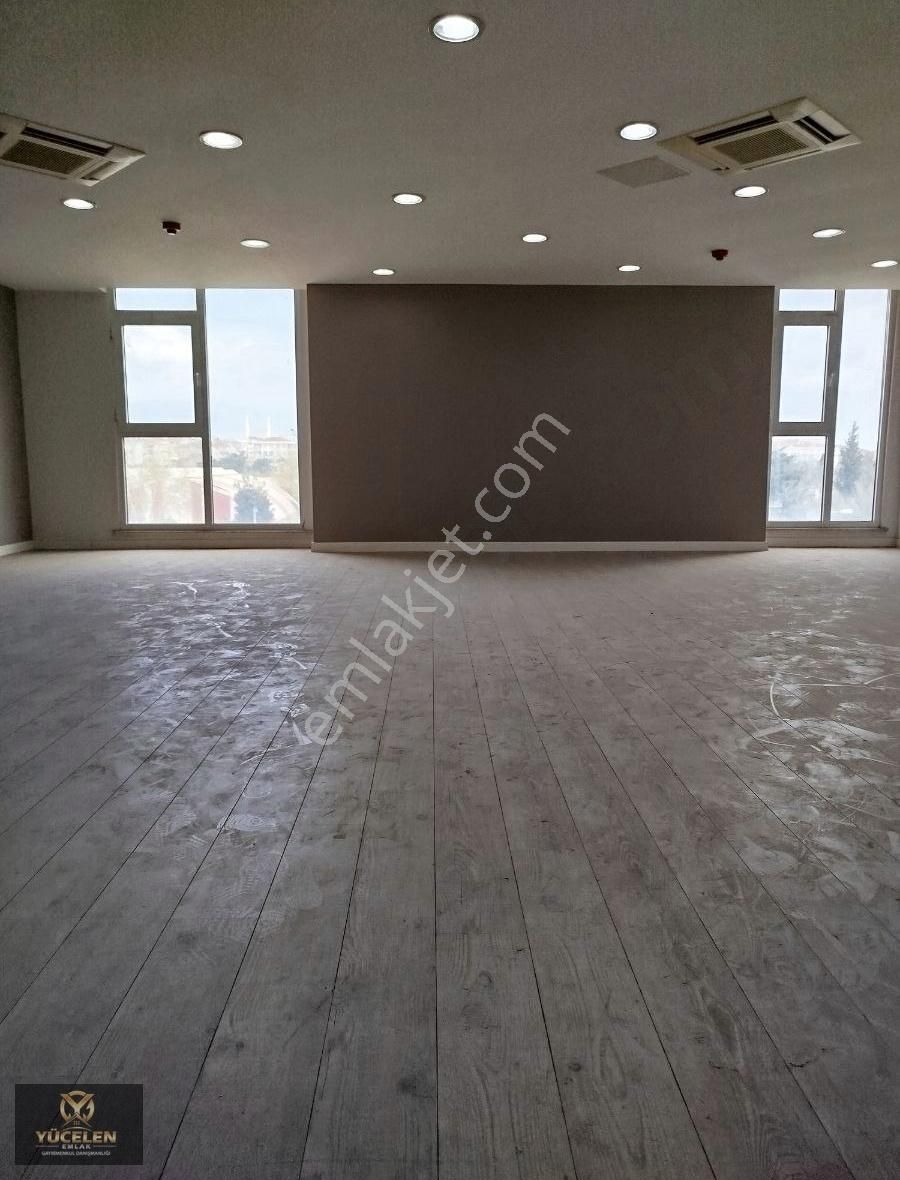 Danış Gold Business Center ' De Kiralık İşyeri (ofis)