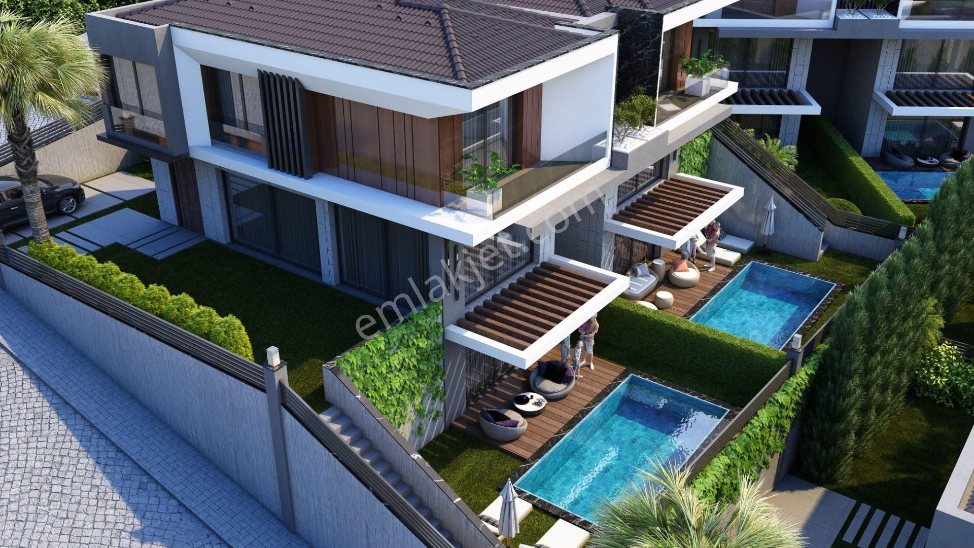 Soğucak'ta Deniz Manzaralı Özel Havuzlu 4+1 Villa...
