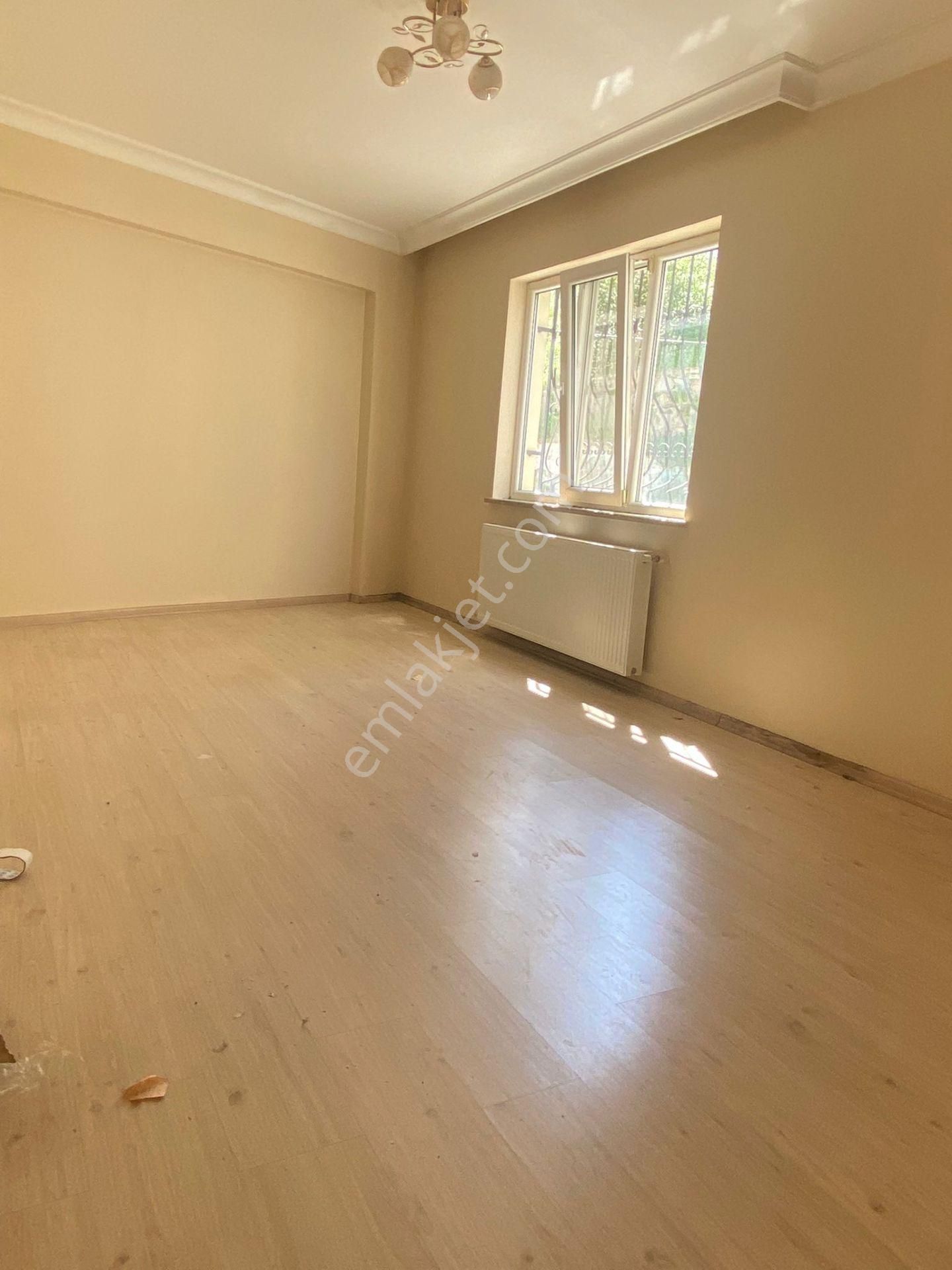 Nidamdan Karamazakta 2+1 80 M Asansörlü Ara Kat Daire