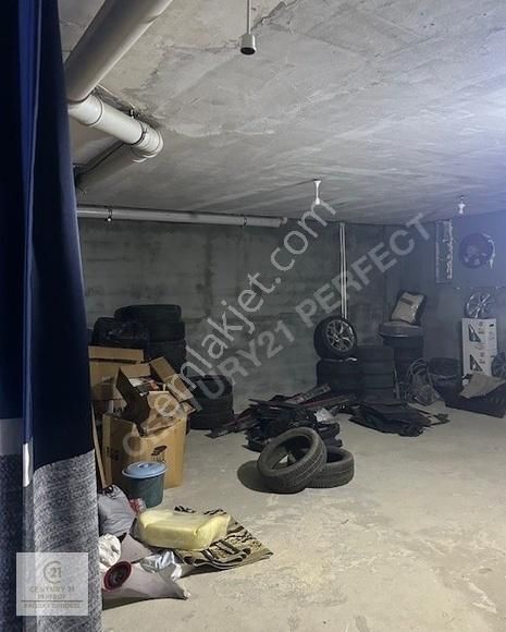 Gebze Arapçeşme Mahallesinde Satılık Dükkan