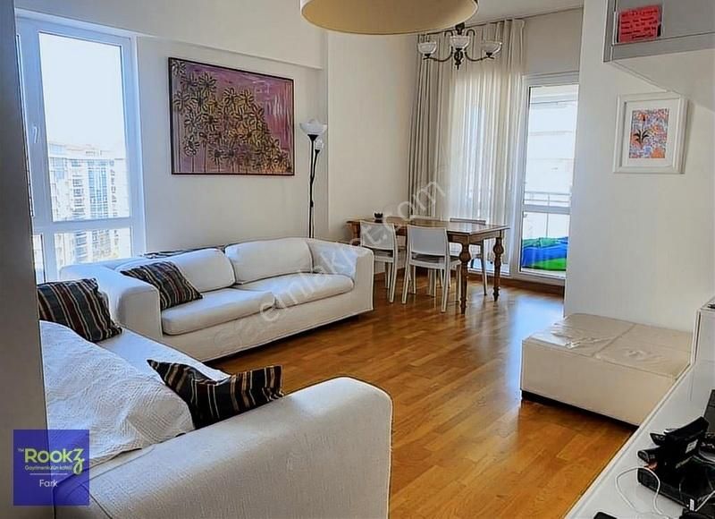 Akkoza Koru Bloklarında 2+1 Satılık Boş Daire