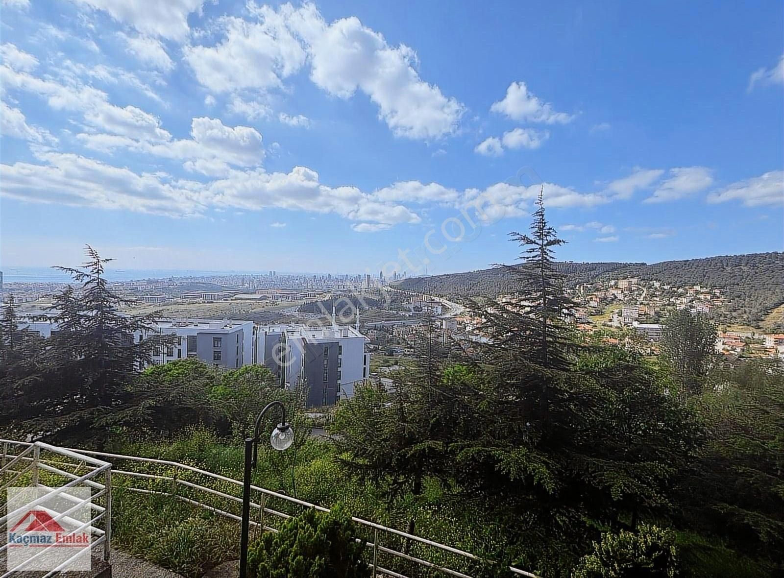 Kaçmazdan_ Toki Konutlarında Site İçi 2+1 Kiralık Dairemiz