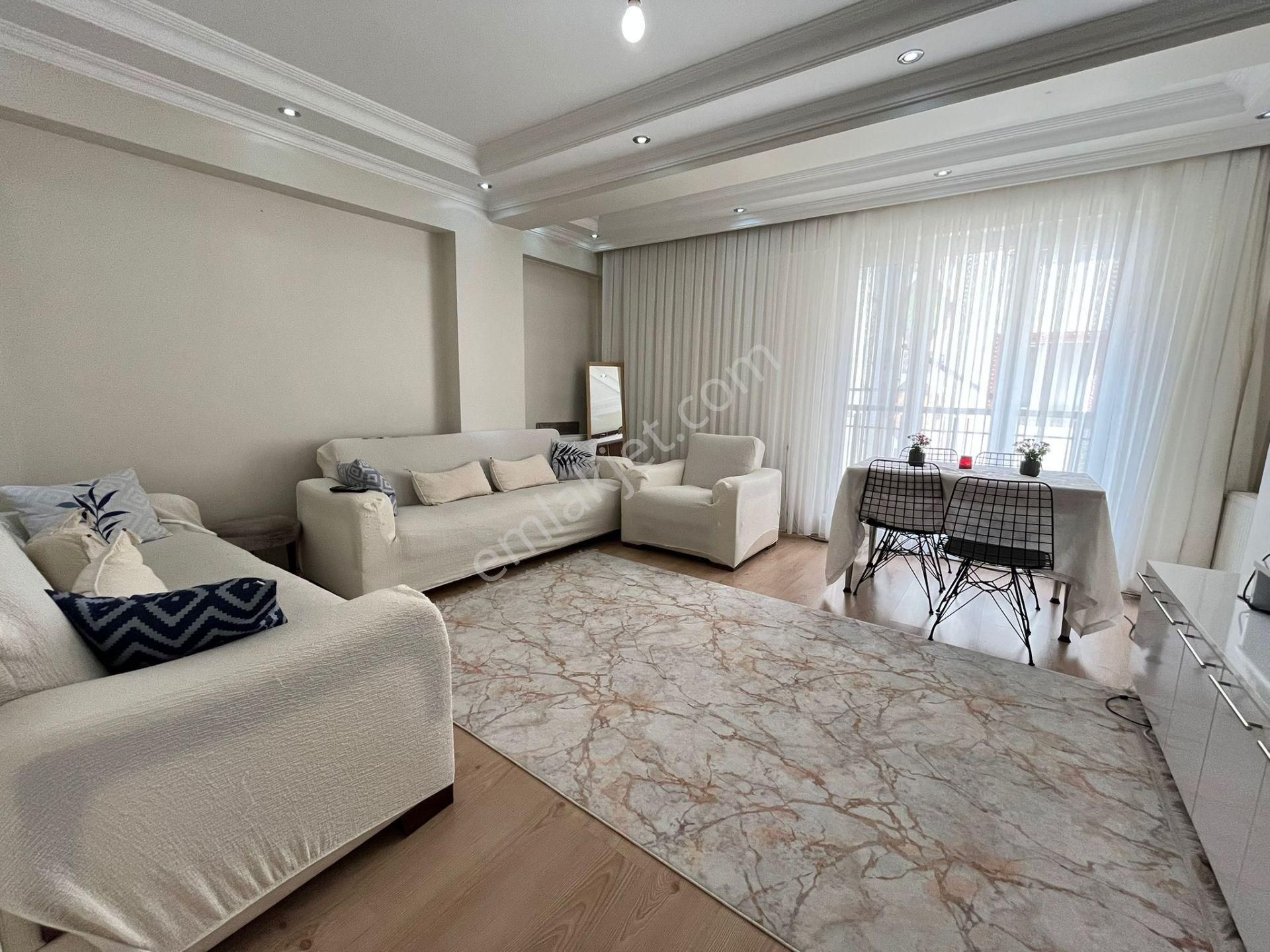 Loft'tan Gültepe Mh 2+1 90m2 Tek Daire Üzeri Balkonlu 1kat Daire
