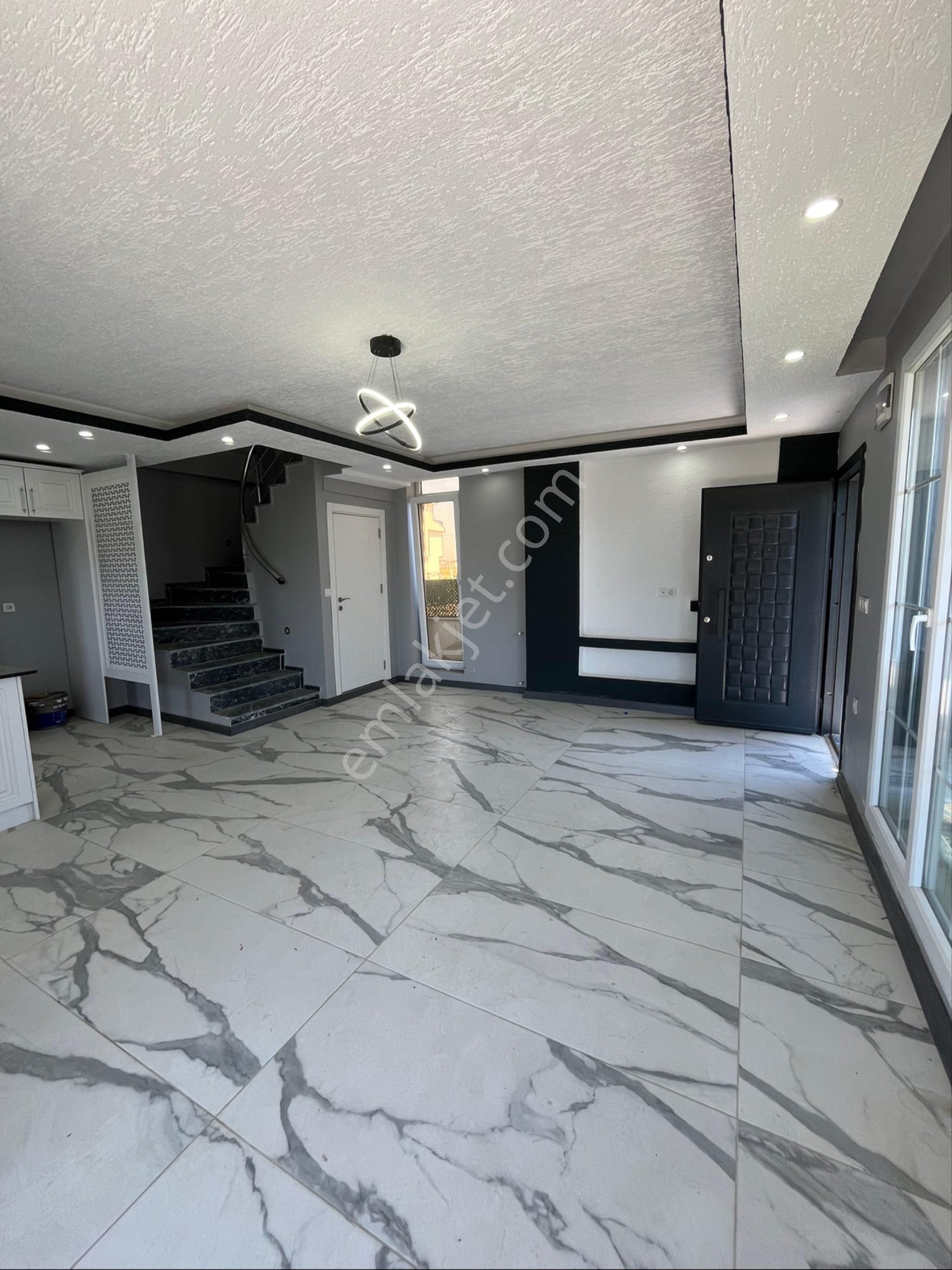 Ata Gayrimenkul,den Ful Deniz Manzaralı 4+1 Lüks Villa - Görsel 10