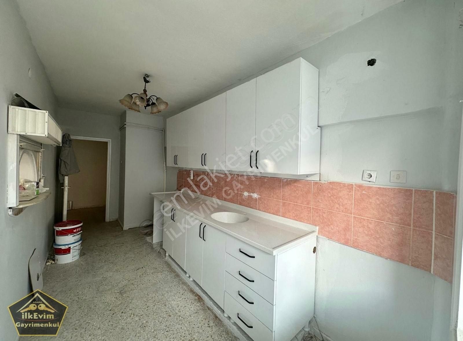 Barış Manço Blv 4 Katlı Hasarız Bu Fıyata Kacmaz