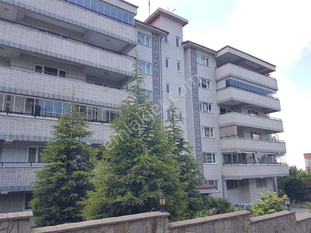 Bursa Nilüfer Beşevler Kültür Mah. Kiralık 3.kat 225 M2 Lüx 4+1 Daire 37.000 Tl